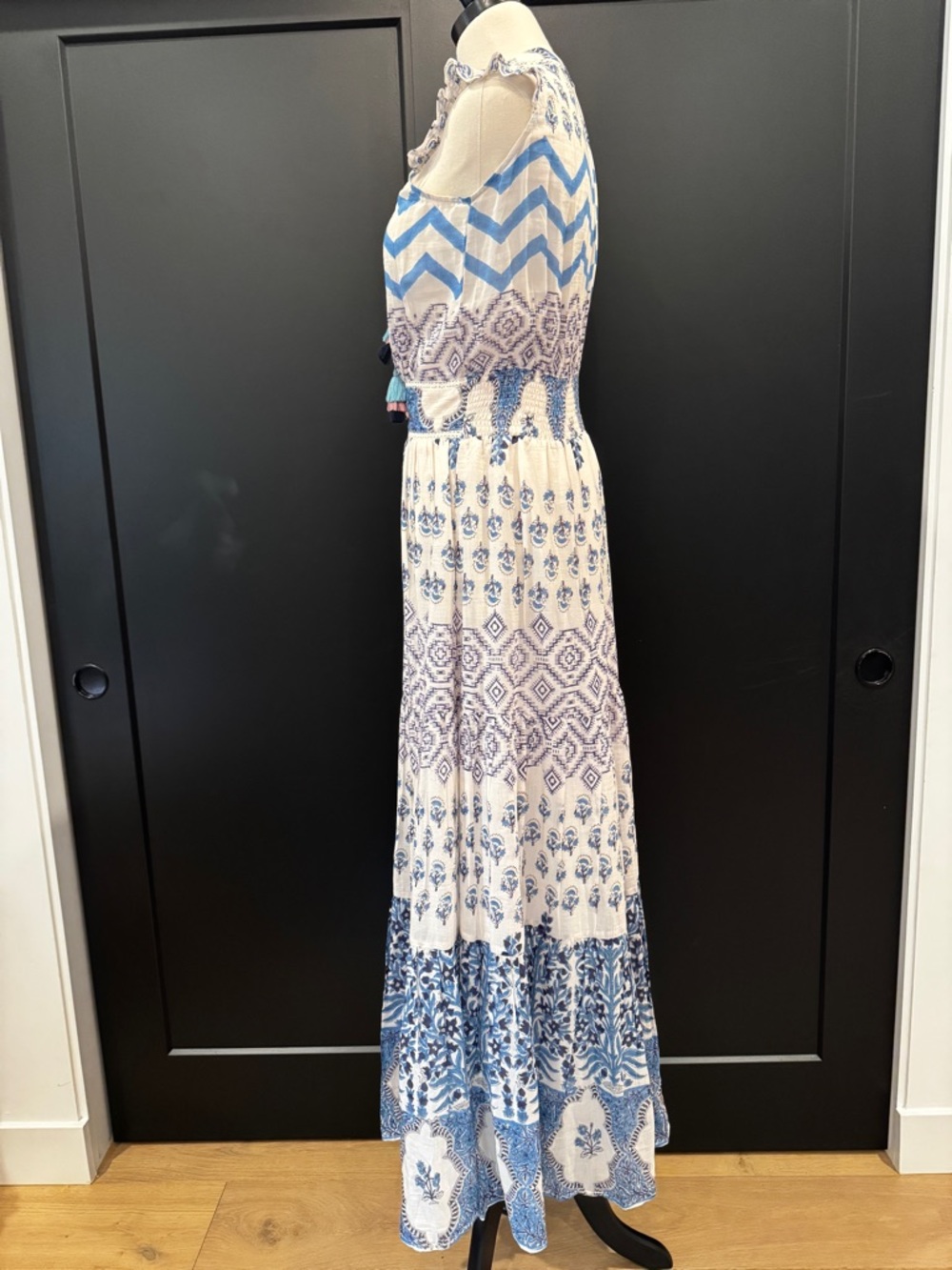 Bell by Alicia Bell Annabelle Maxi Dress -  Medium - Silk & Cotton - Like New - Picture 2 of 16
